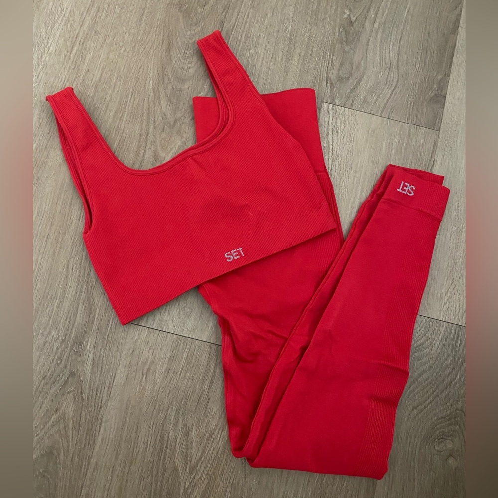 Set Active Sculptflex Box Cut Bra and Leggings - Size Small